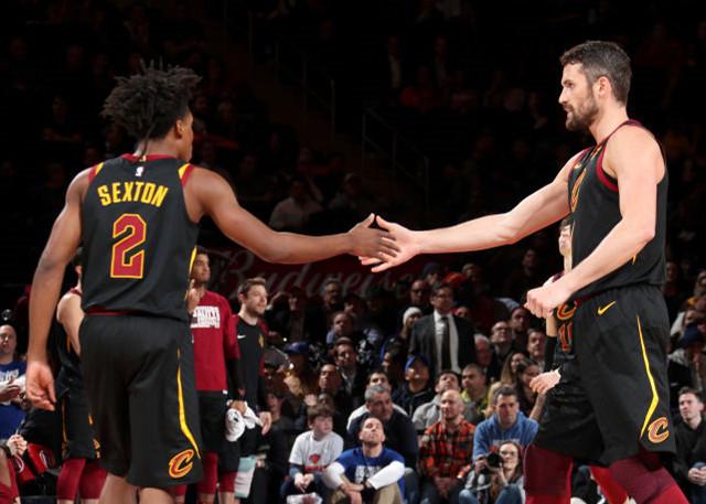 总收入超两 总收入超两