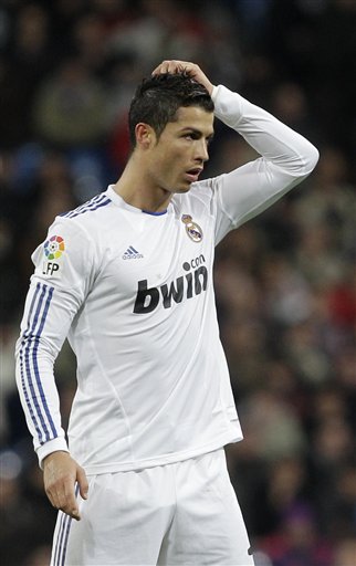 后经一垒或 后经一垒或