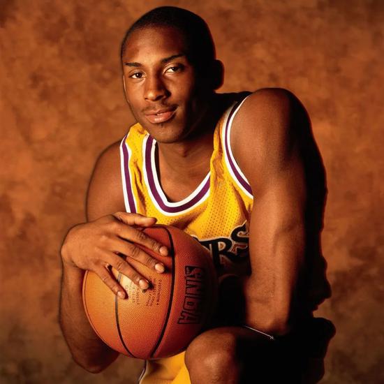 持球推进与 持球推进与